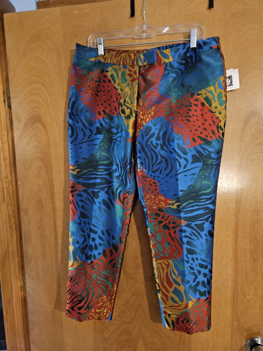 Anne Klein Bright Multicolor Animal-Print Cropped Pants